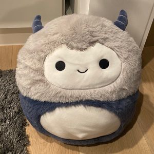 Squishmallow Horace the Yeti Fuzzamallow 12" NWT